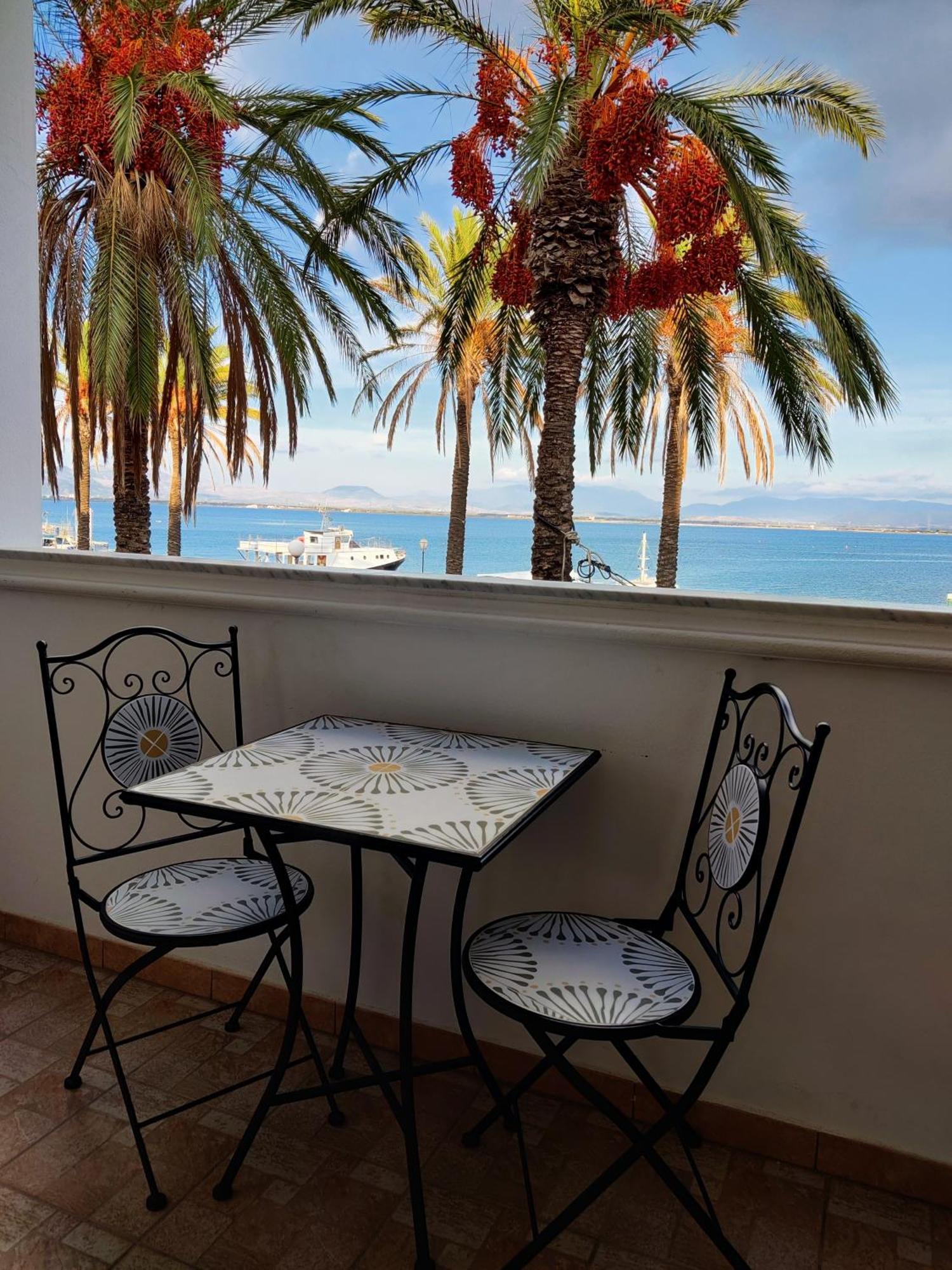 Casa Graziella Apartment Sant'Antioco Bagian luar foto
