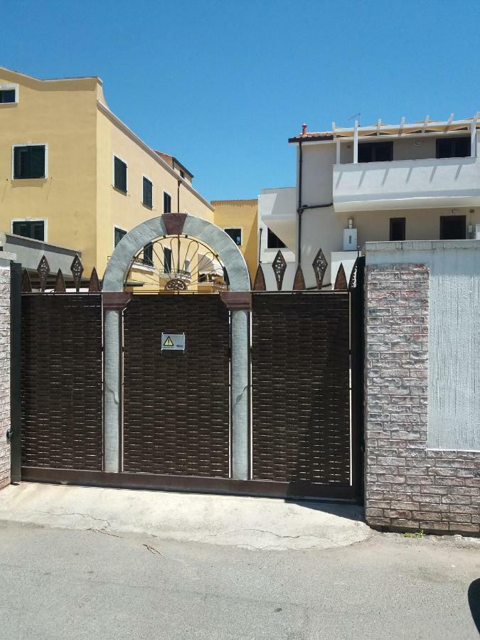 Casa Graziella Apartment Sant'Antioco Bagian luar foto