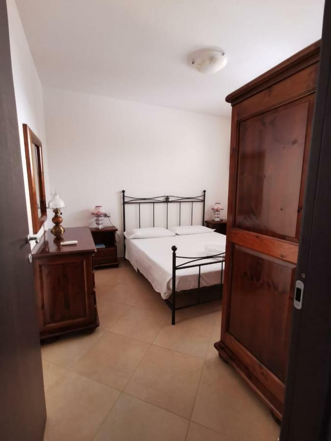 Casa Graziella Apartment Sant'Antioco Bagian luar foto